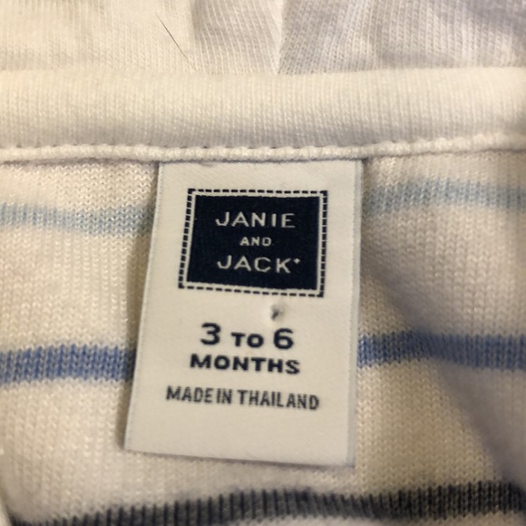 Janie and Jack Hooded Terry Short/ coverup size 3-6 months - Picture 8 of 9